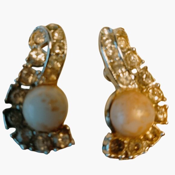 Clip On Earrings Rhinestones Faux Pearl Vintage Gold Tone Finish - Picture 4 of 5
